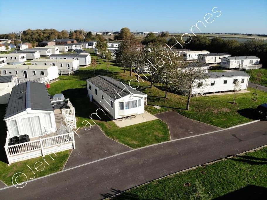 Jenner Family Holiday Homes At Tattershall Lakes Dogdyke Ngoại thất bức ảnh